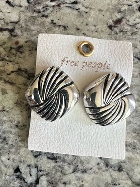 NWOT Free People Silver-tone with Black Stripes Earrings